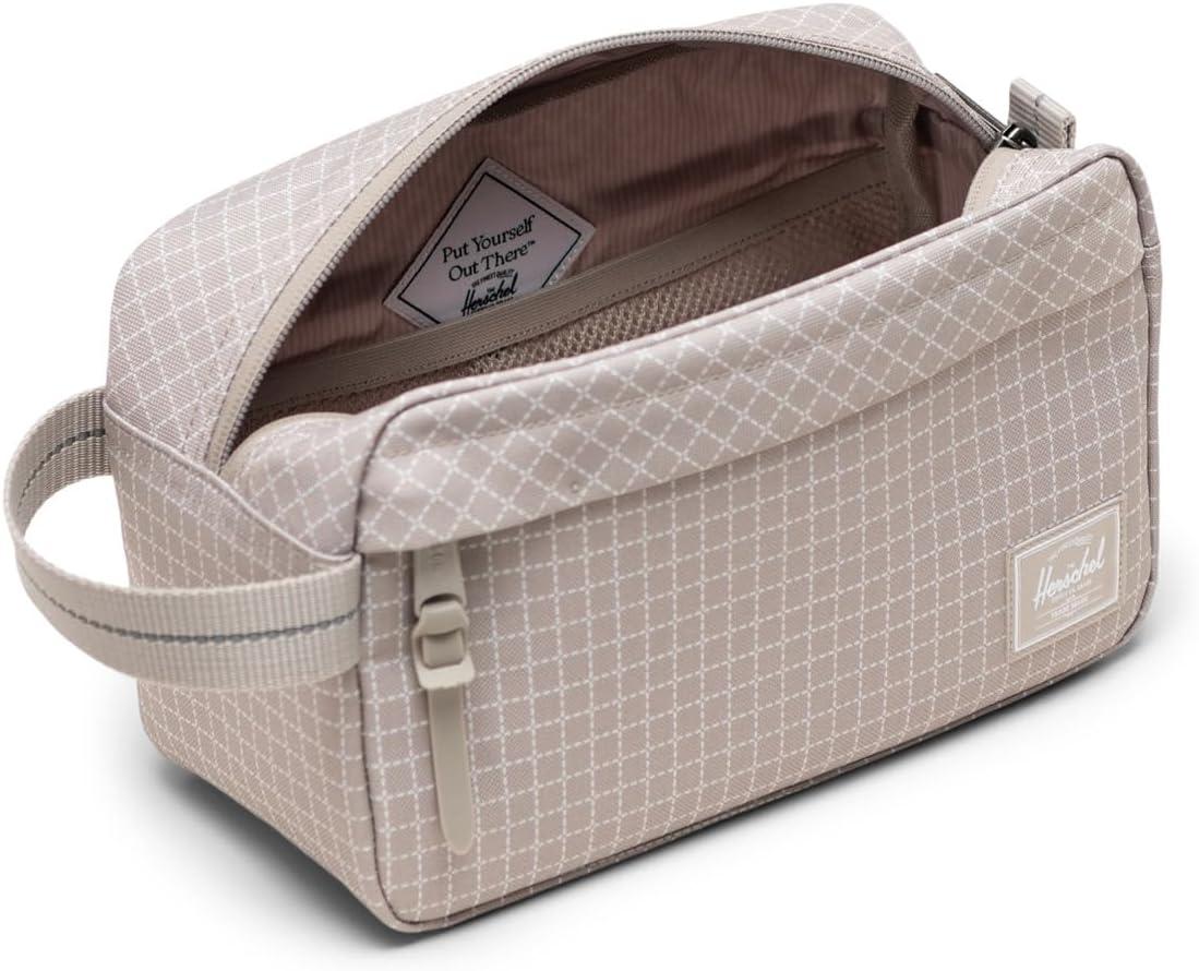 imageHerschel Chapter Travel KitGridLondon Fog