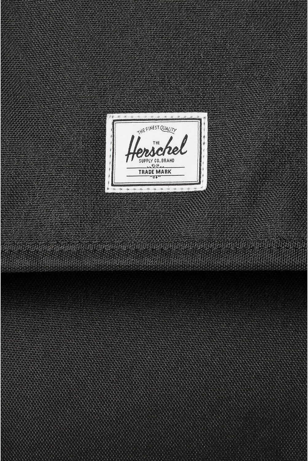 imageHerschel Cove MessengerBlackSaddle Brown