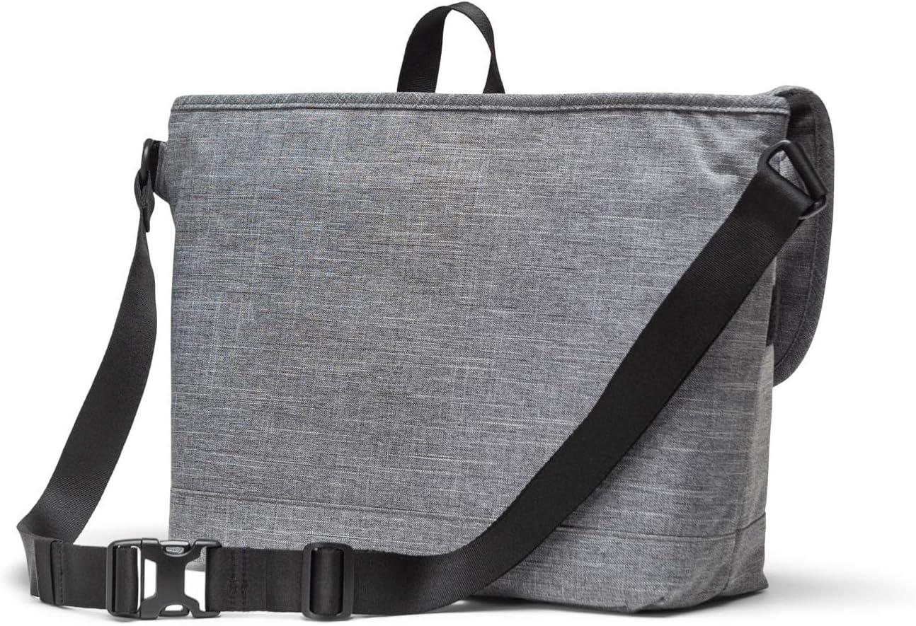 imageHerschel Cove MessengerRaven Crosshatch