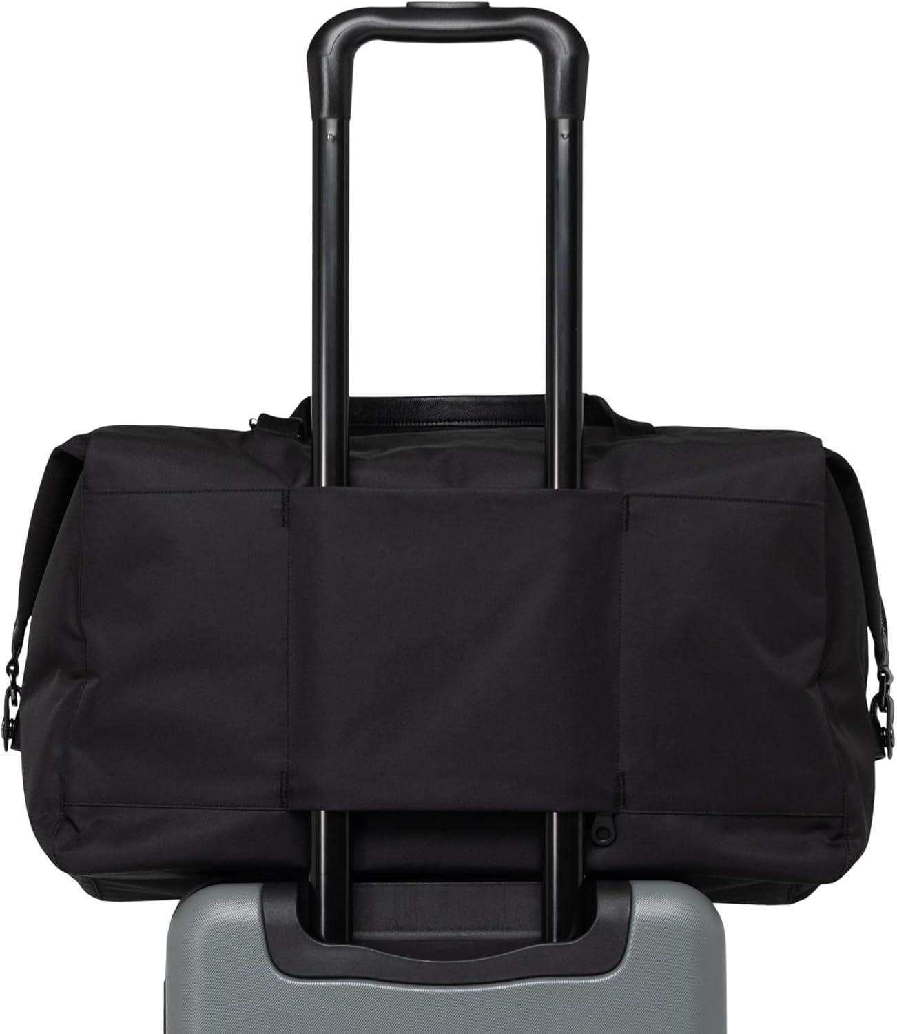 imageHerschel Maia Weekender BagBlack