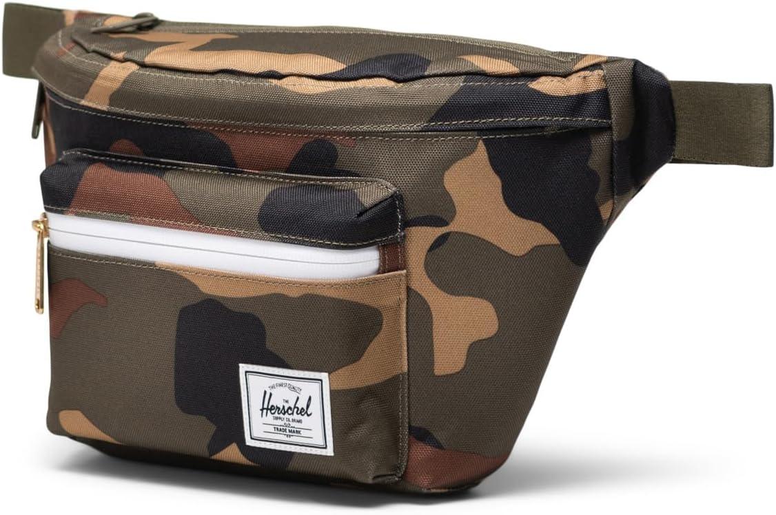 imageHerschel Pop Quiz Hip PackWoodland Camo
