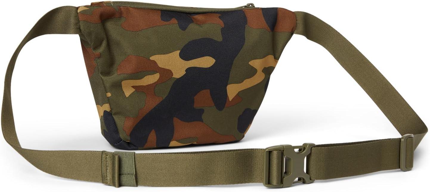 imageHerschel Pop Quiz Hip PackWoodland CamoBlack Label